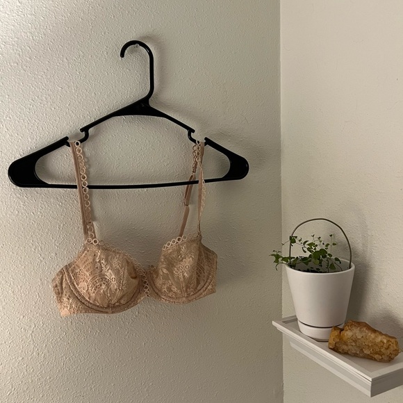 Victoria’s secret bra dreamlace angel sugar baby unlined lace pushup lingerie xs - Picture 4 of 4